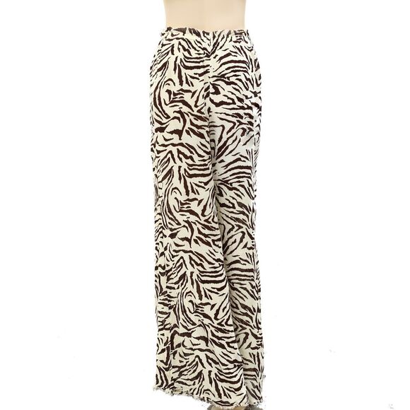 Out From Under UO Fleur Zebra Animal Printed Pants Wide Leg Pull-on M New 250296 - Picture 7 of 9